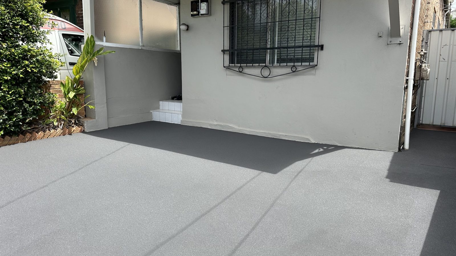 Concrete driveway in Sydney after spray-on resurfacing